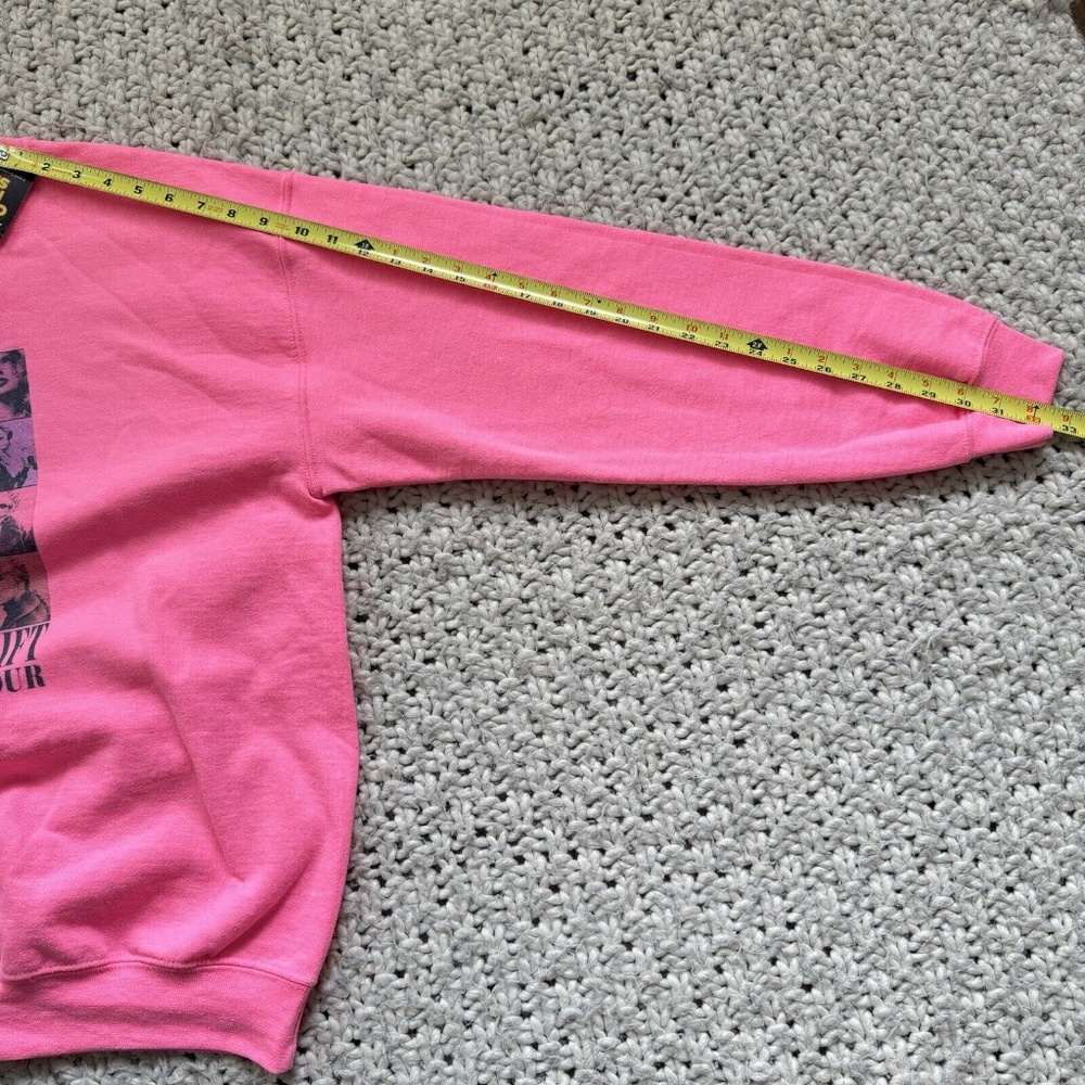 Aliens of Brooklyn Taylor Swift The Era Tour Sweater L NWT - Picture 9 of 11